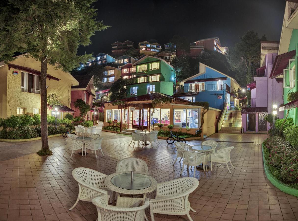 Готель Club Mahindra Масурі Екстер'єр фото