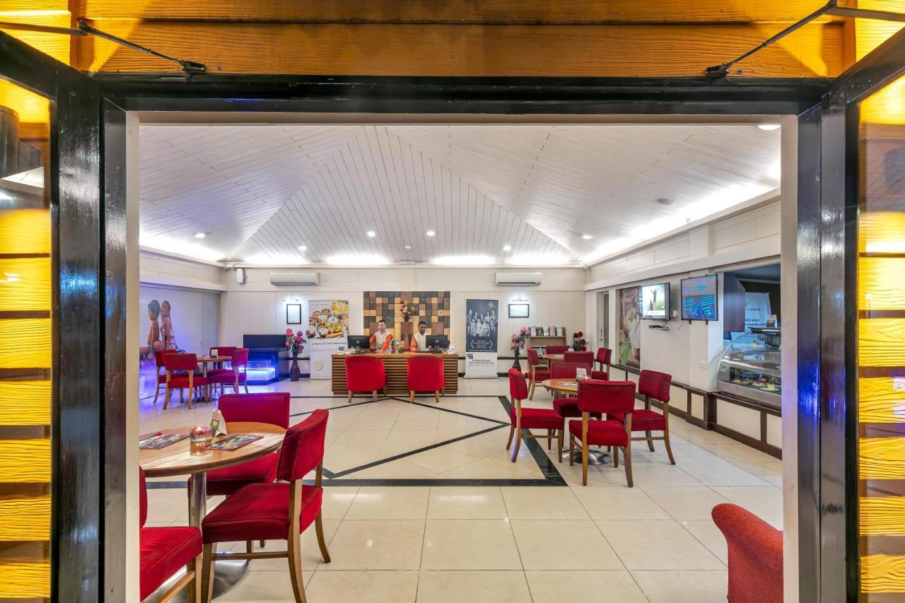 Готель Club Mahindra Масурі Екстер'єр фото